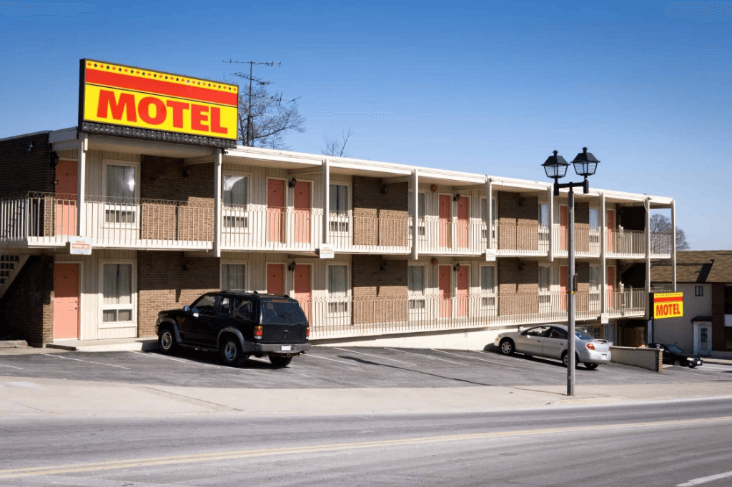 St. Paul Motel Exterior