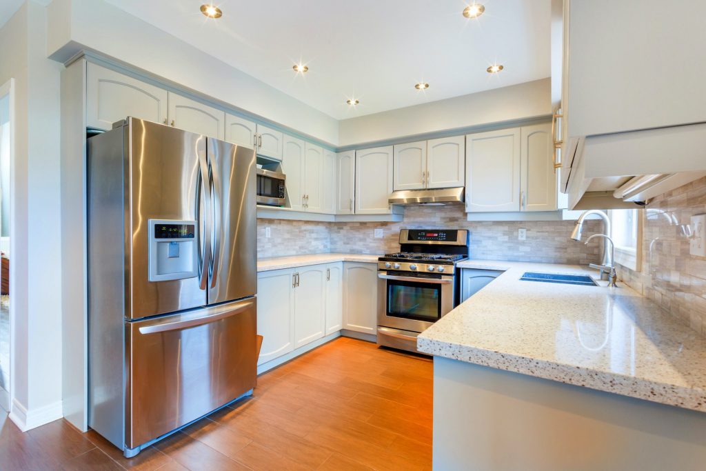 Transform your kitchen with the help of professional cabinet painters in Eden Prairie, MN.